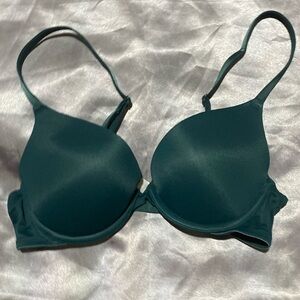 PINK Victoria’s Secret bra. Size 32B